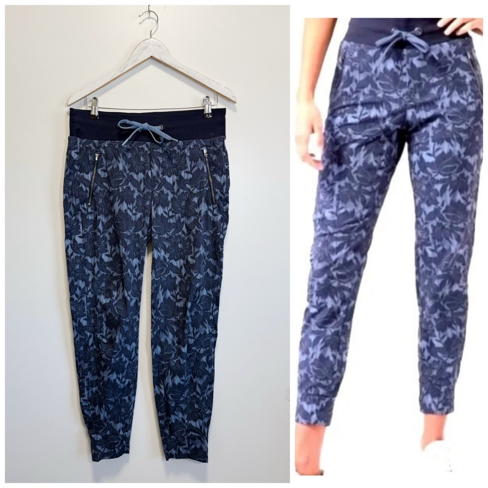 ATHLETA Trekkie North Jogger Pants Women’s Size 8 Ethereal Bloom Blue Floral